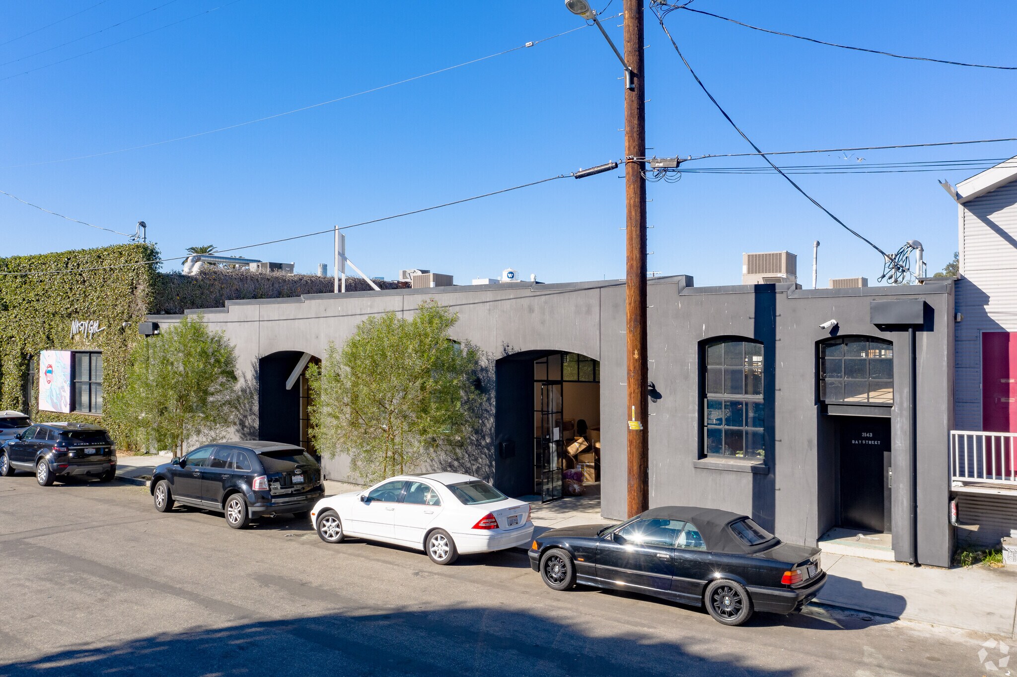 2143 Bay St, Los Angeles, CA à louer Photo principale- Image 1 de 40