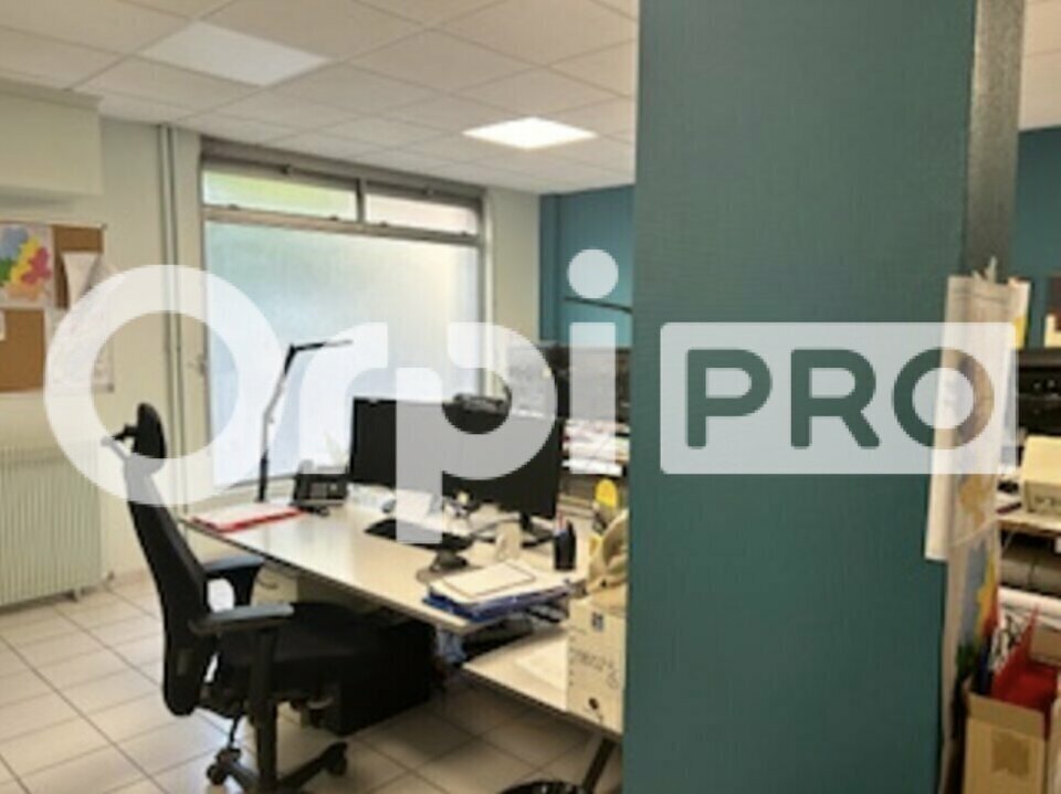 Bureau dans Villefranche-sur-Saône à vendre Photo intérieure- Image 1 de 7