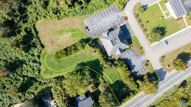 345 Valley Rd, Middletown, RI - aerial  map view - Image1