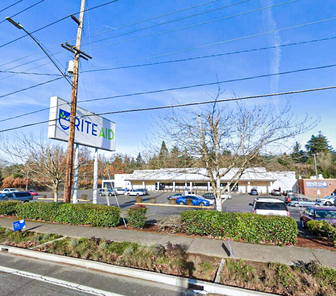 5431 SW Beaverton Hillsdale Hwy, Portland, OR for lease - Building Photo - Image 1 of 1