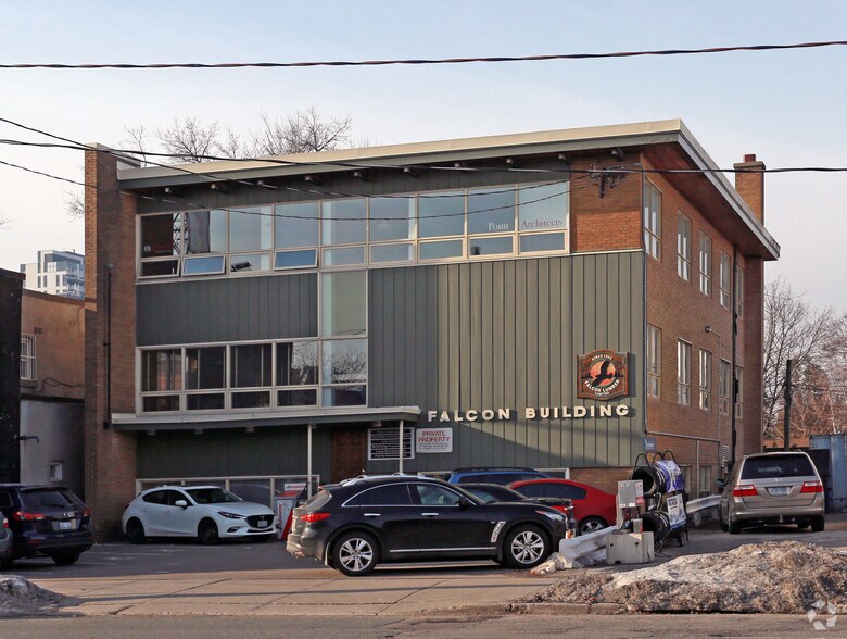 522 Mt Pleasant Rd, Toronto, ON à vendre - Photo principale - Image 1 de 1