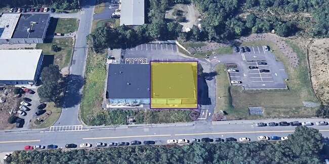 Plus de détails pour 70 Frank Mossberg Dr, Attleboro, MA - Commerce de détail à louer