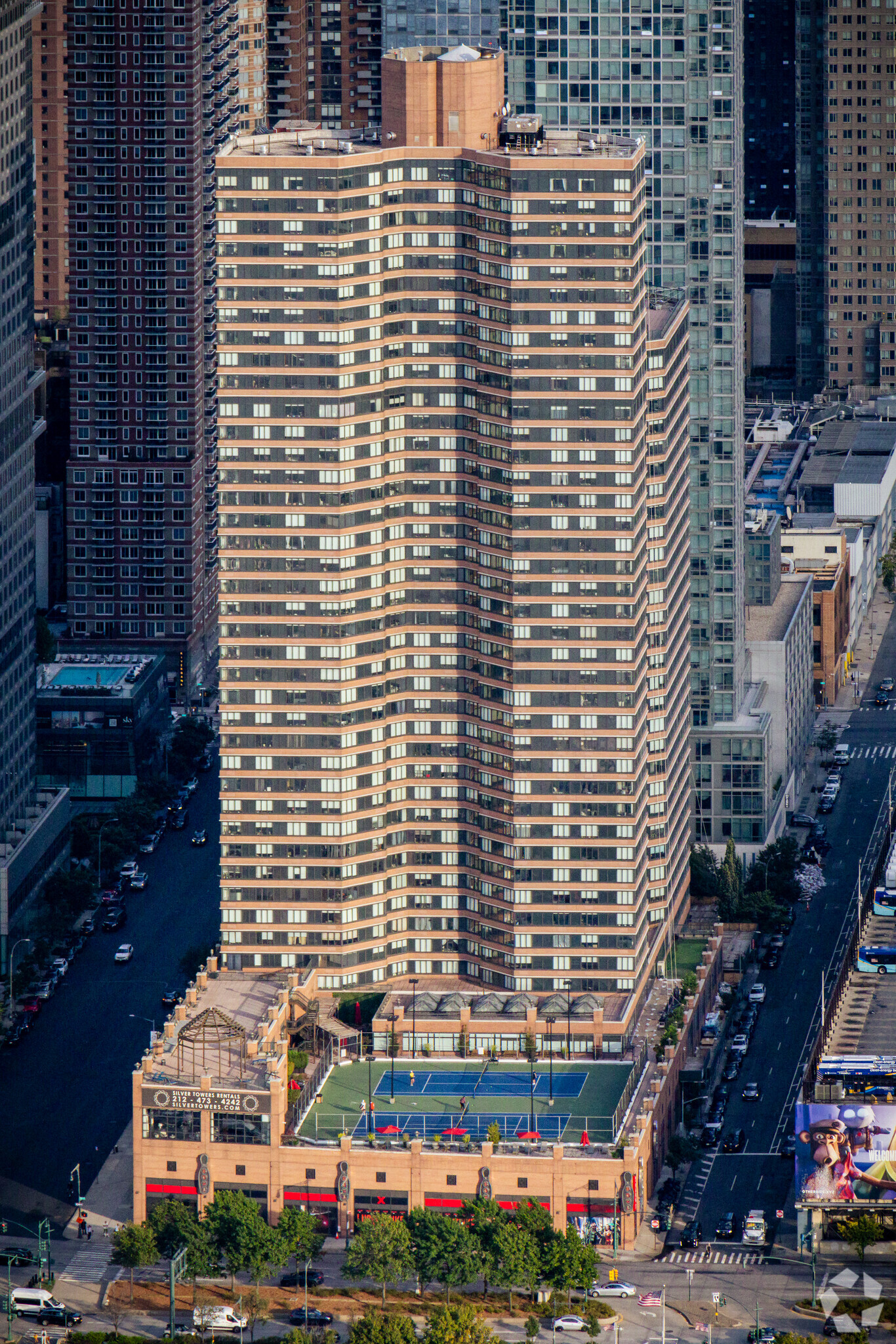 650 W 42nd St, New York, NY à vendre Photo principale- Image 1 de 1