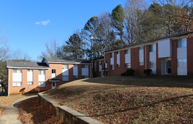 More details for 1200 Utoy Springs Rd, Atlanta, GA - Multifamily for Sale