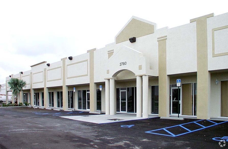 2760 W 84th St, Hialeah, FL for sale - Building Photo - Image 1 of 1