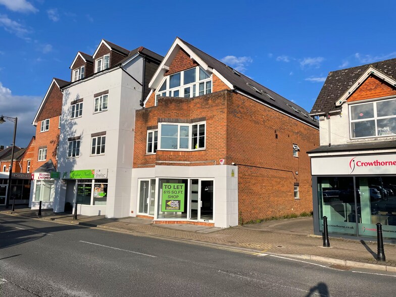 79 High St, Crowthorne à louer - Photo du bâtiment - Image 3 de 9