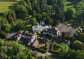 Plus de détails pour Chartridge Lane, Chesham - Commerce de détail à louer