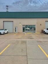4910 Wakarusa Ct, Lawrence, KS for lease Building Photo- Image 1 of 3
