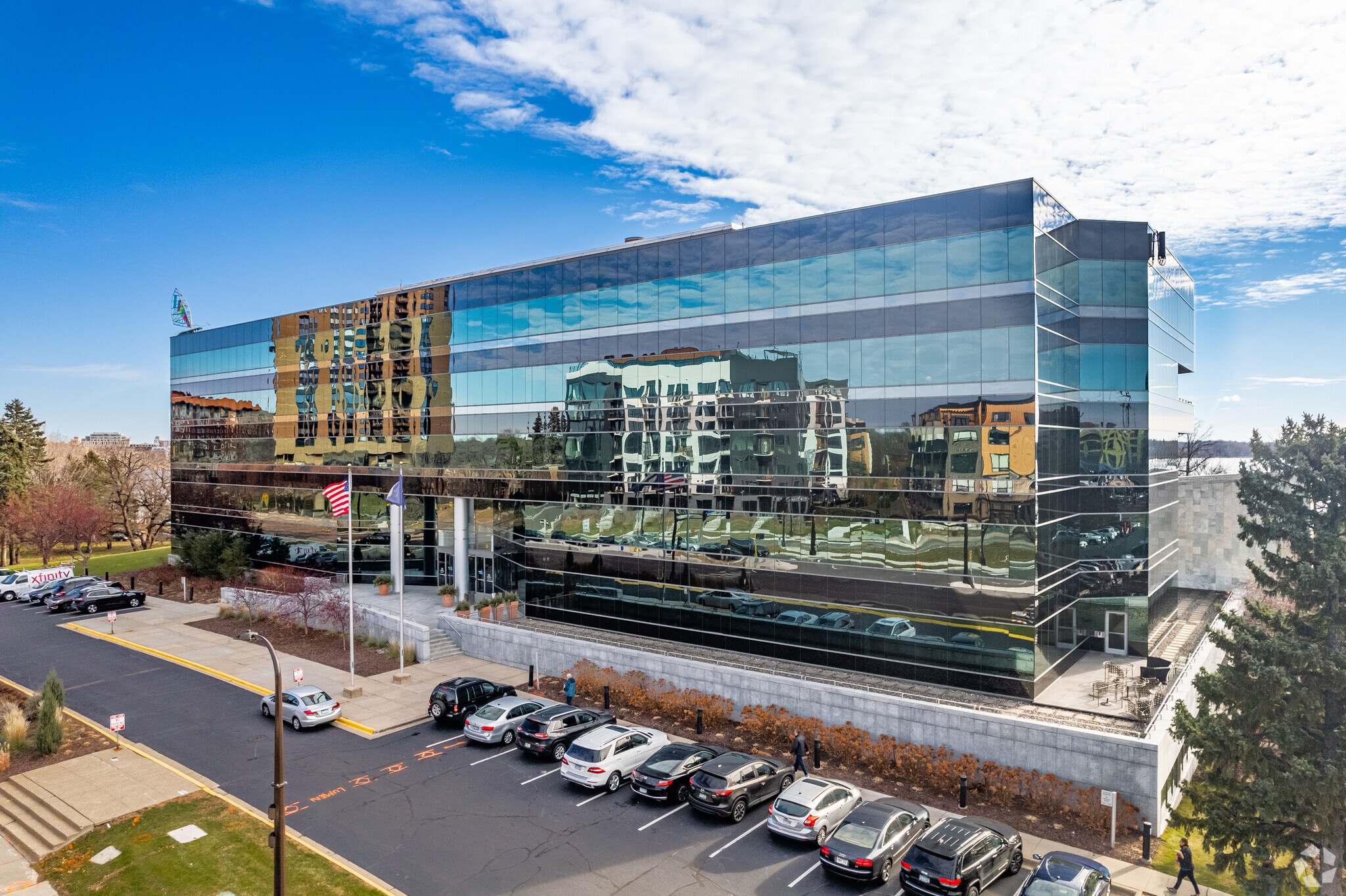 3033 Excelsior Blvd, Minneapolis, MN à louer Photo du bâtiment- Image 1 de 13