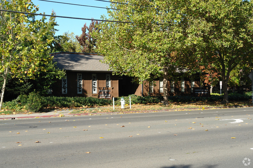 315 E Cotati Ave, Cotati, CA à vendre - Photo principale - Image 1 de 1