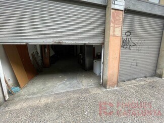 Plus de détails pour Multi-résidentiel à vendre