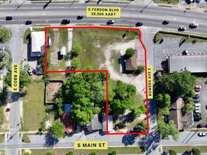 582 Ferdon Blvd, Crestview, FL à vendre - Photo du bâtiment - Image 2 de 7