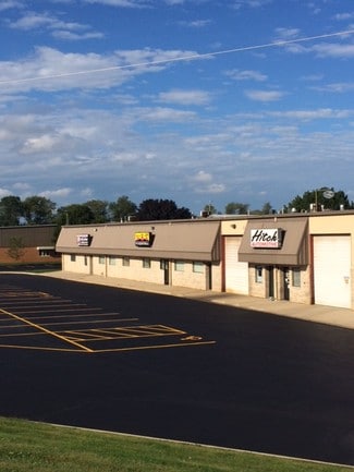 Plus de détails pour 9244 Trinity Dr, Lake In The Hills, IL - Industriel à louer