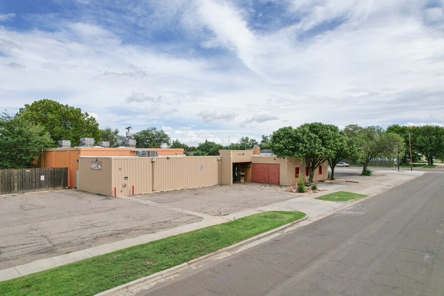 620 SW 16th Ave, Amarillo, TX for sale - Building Photo - Image 2 of 21
