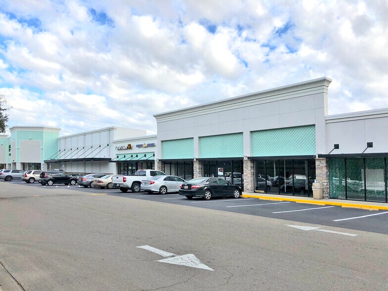 5032 Capital Cir SW, Tallahassee, FL à louer - Photo du bâtiment - Image 3 de 7