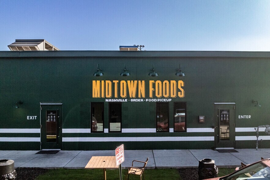 614 18th Ave N, Nashville, TN à louer - Photo du bâtiment - Image 1 de 11