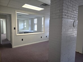 811 Clifton Ave, Clifton, NJ for lease Interior Photo- Image 1 of 3