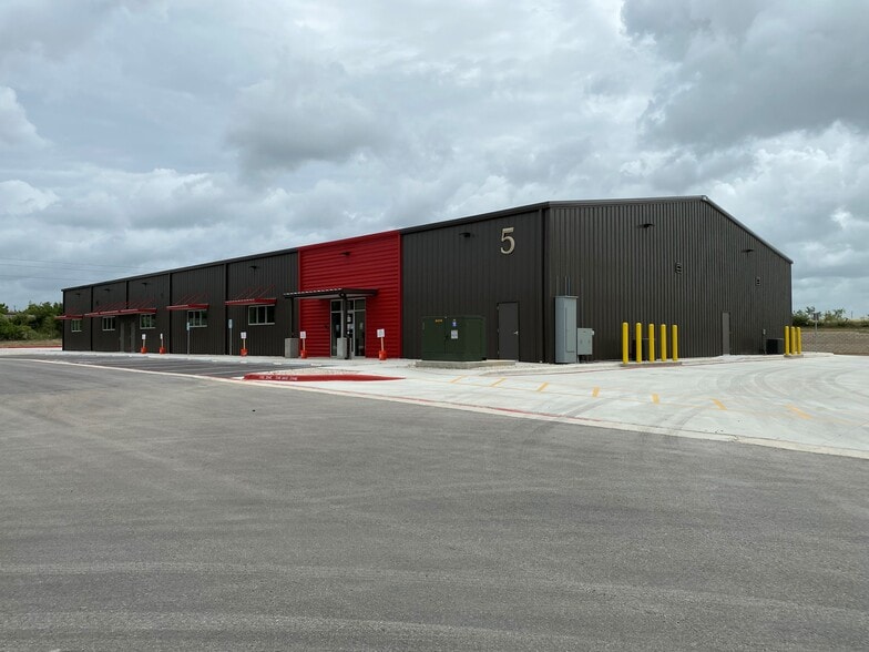 4794 Transportation Way, San Marcos, TX for lease - Building Photo - Image 1 of 8