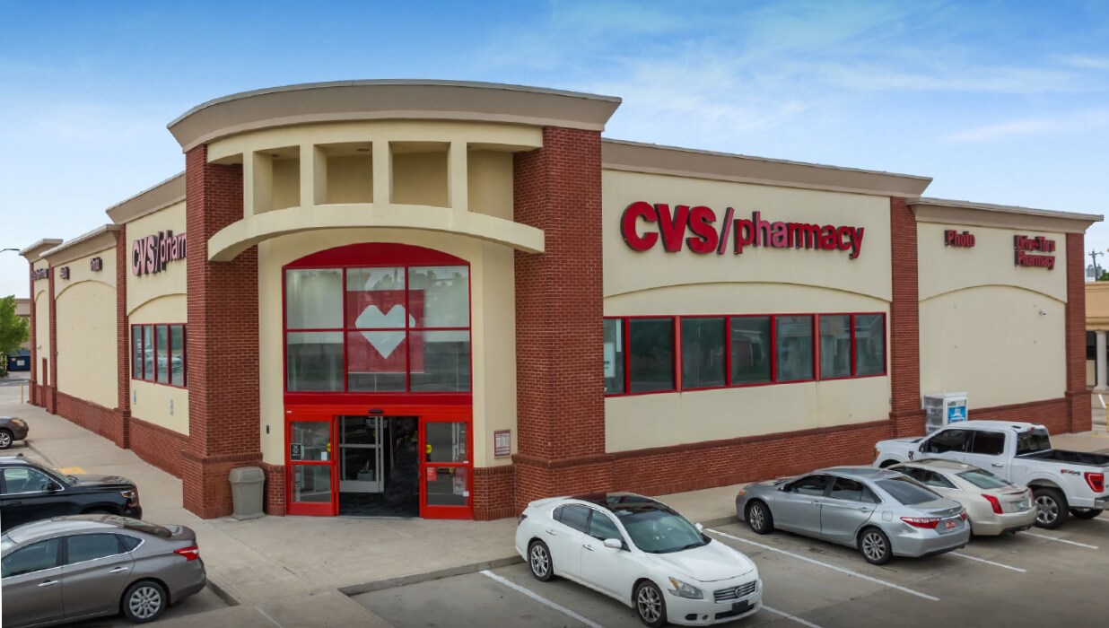 9401 N Pennsylvania Ave, The Village, OK à vendre Photo du bâtiment- Image 1 de 1