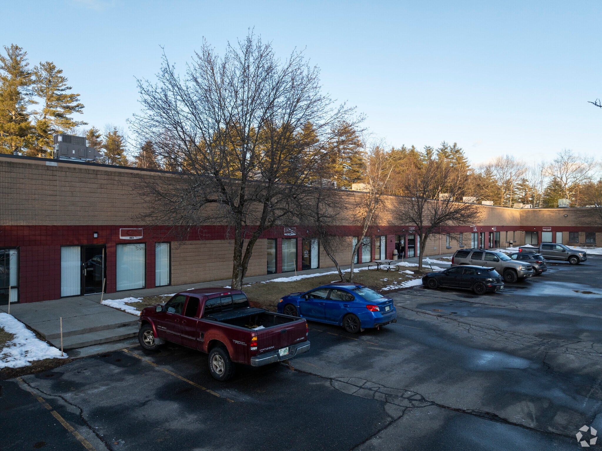 26 Clinton Dr, Hollis, NH for lease Building Photo- Image 1 of 7