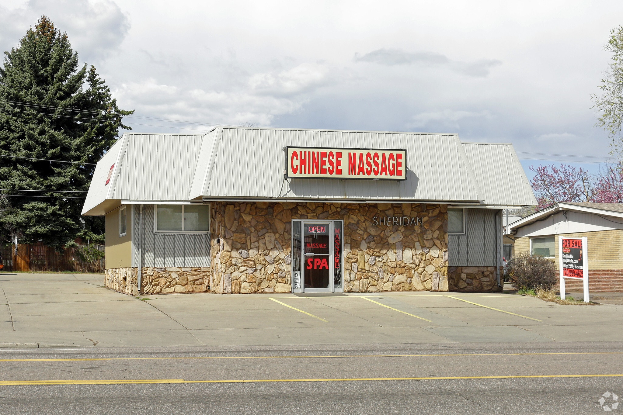 25 Sheridan Blvd, Lakewood, CO for sale Primary Photo- Image 1 of 9