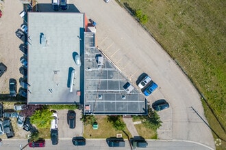 76 Skyline Cres NE, Calgary, AB - AERIAL  map view - Image1