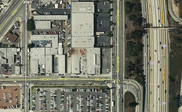 821 W Olive St, Inglewood, CA - AÉRIEN  Vue de la carte