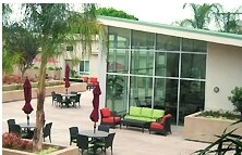 12132-12222 Garfield Ave, South Gate, CA à louer - Photo du bâtiment - Image 2 de 7