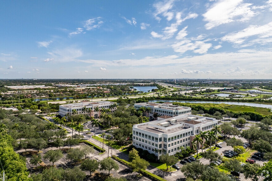 3601 SW 160th Ave, Miramar, FL for lease - Building Photo - Image 3 of 4