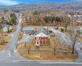122 Main St, Charlestown, NH - Aérien  Vue de la carte - Image1