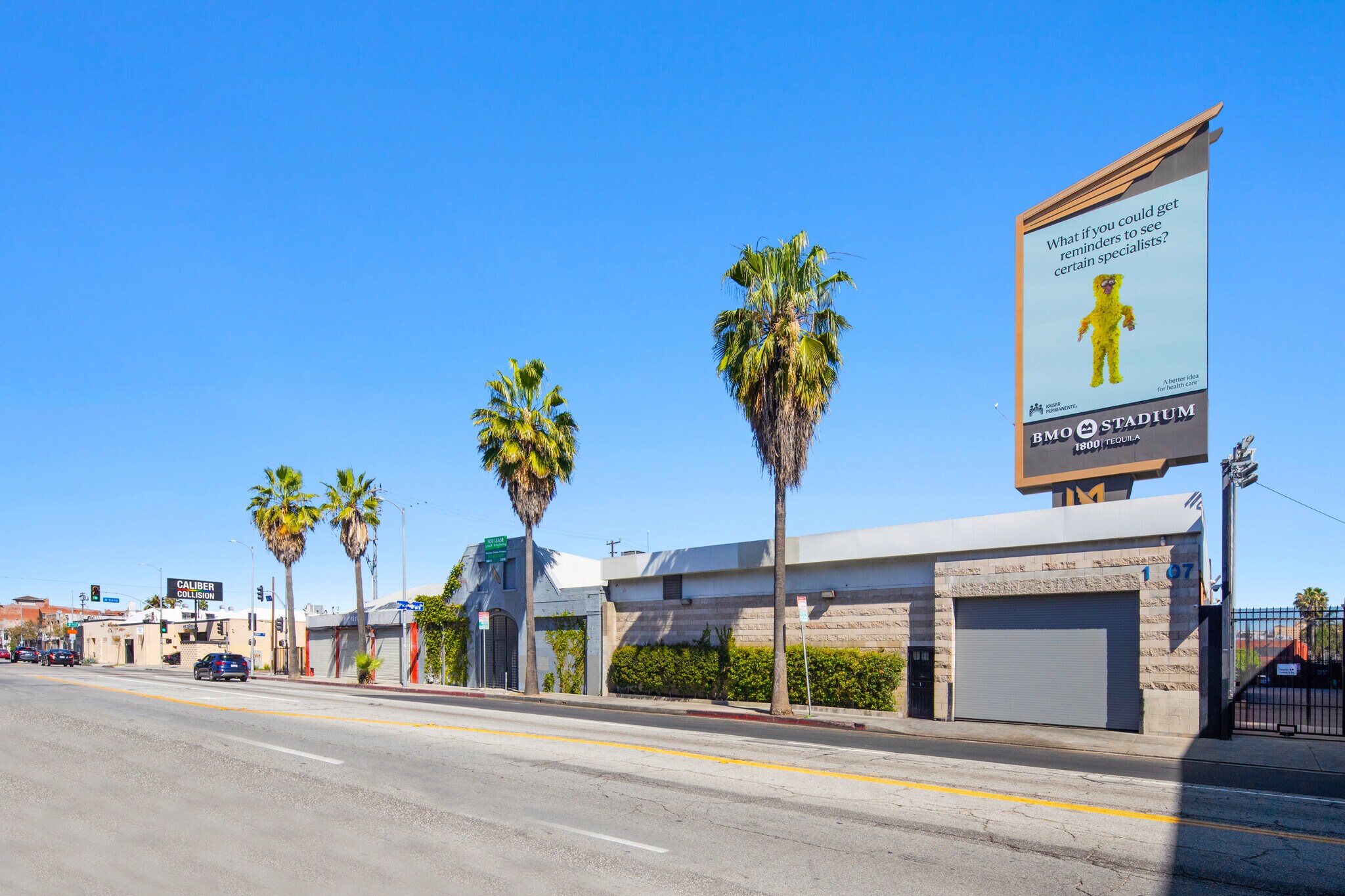1307 W Pico Blvd, Los Angeles, CA à louer Photo principale- Image 1 de 12