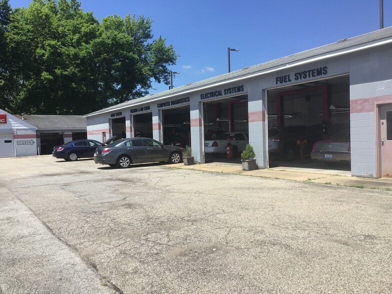 5212 Preston Hwy, Louisville, KY for sale - Building Photo - Image 2 of 14