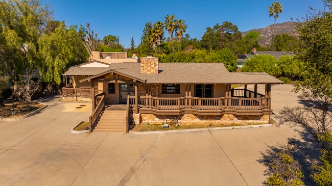Plus de détails pour 502 W Ojai Ave, Ojai, CA - Commerce de détail à vendre