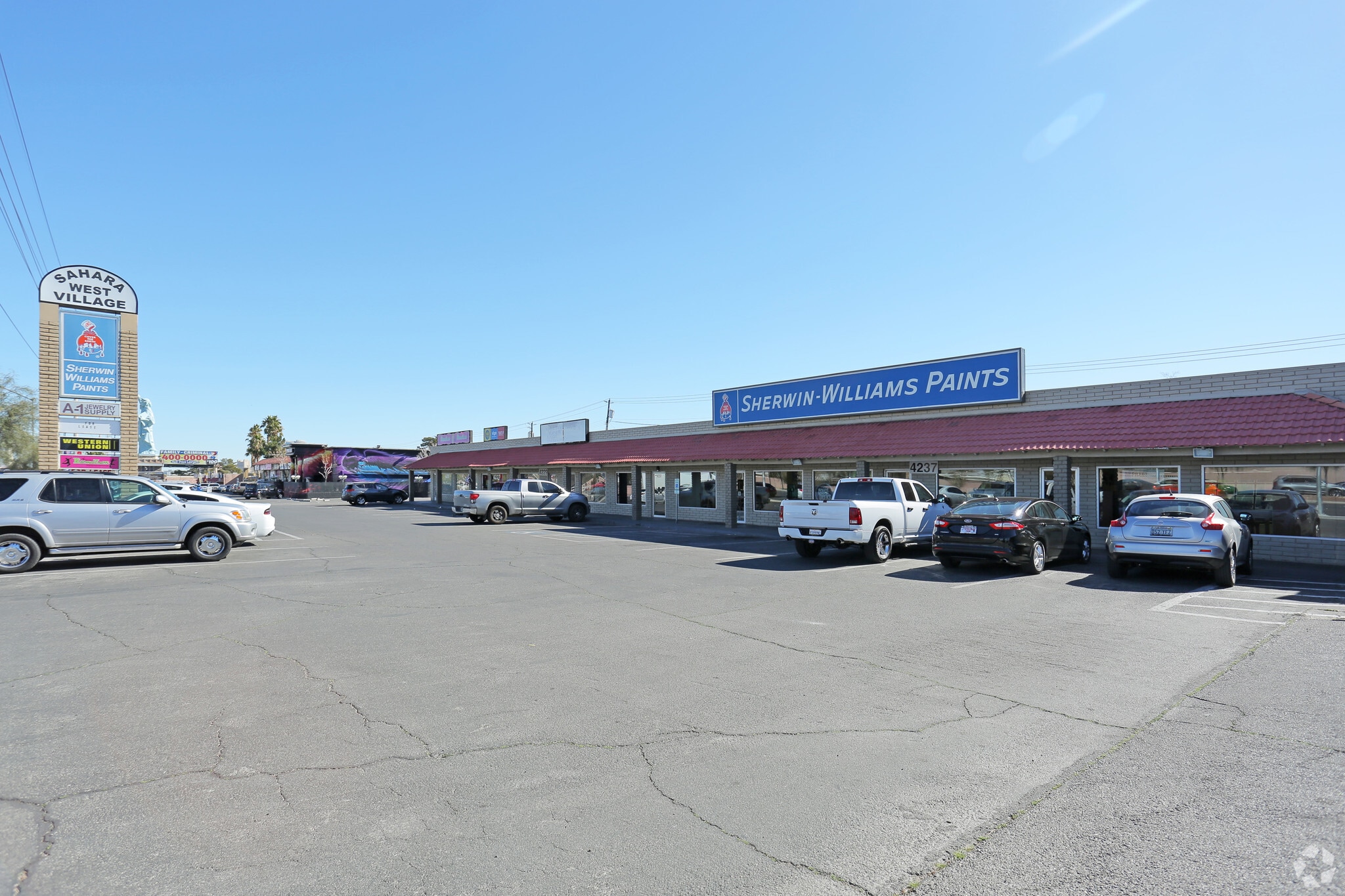 4225-4237 W Sahara Ave, Las Vegas, NV for lease Primary Photo- Image 1 of 6