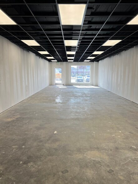 1259 E Republic Rd, Springfield, MO for lease - Building Photo - Image 2 of 6