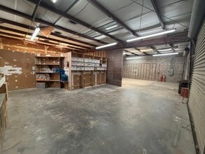 1603-1625 Desoto Rd, Sarasota, FL for lease Interior Photo- Image 1 of 5