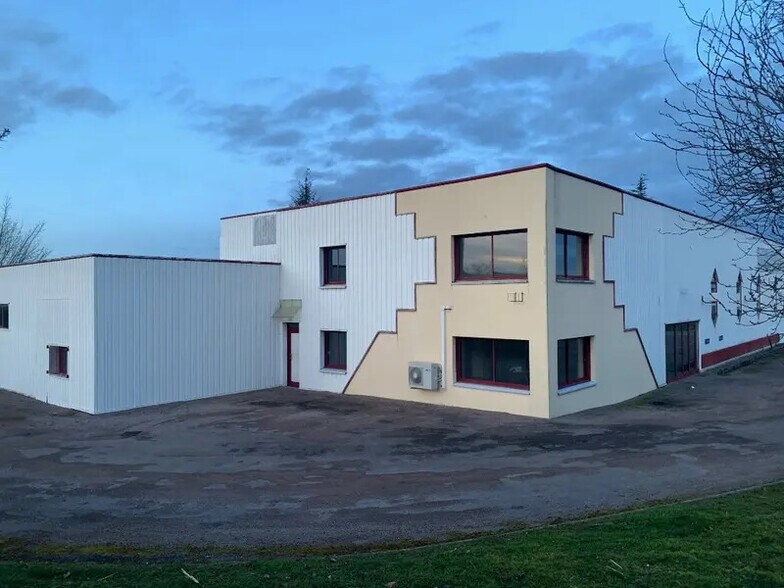 Flex dans Champforgeuil à louer - Photo du bâtiment - Image 1 de 11