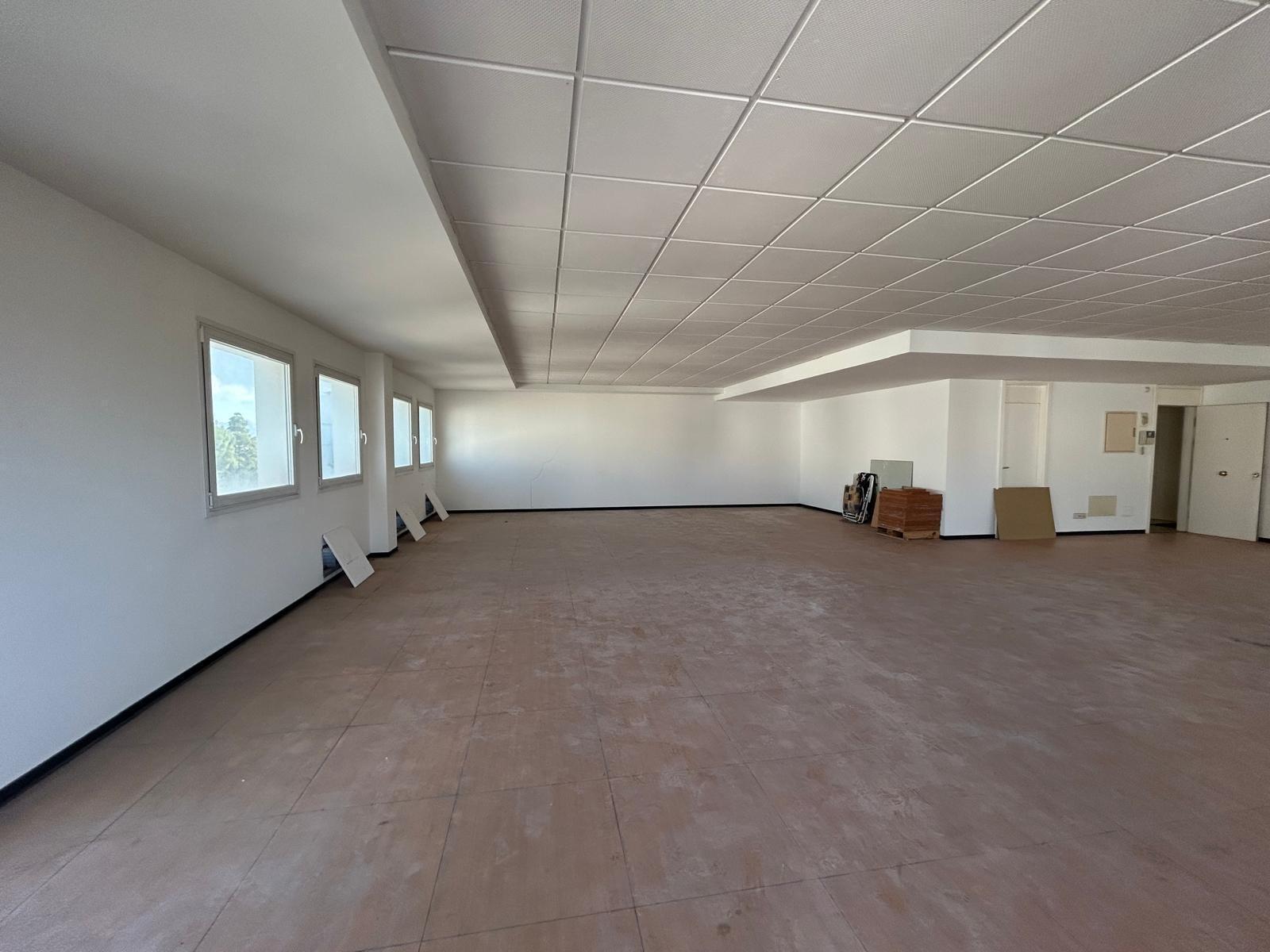 Office in Palma, Islas Baleares for lease Interior Photo- Image 1 of 4