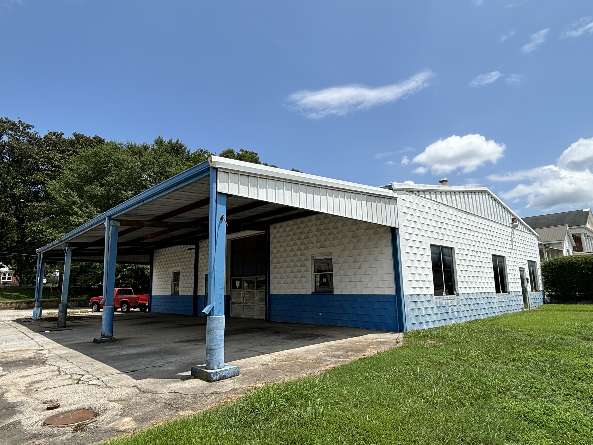 755 Main St SW, Gainesville, GA for lease Building Photo- Image 1 of 6