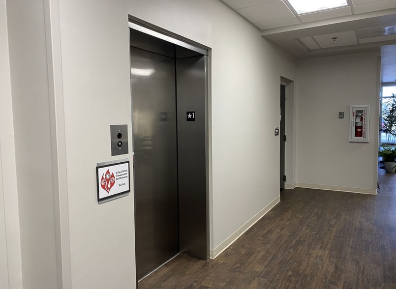 8096 Twin Beech Rd, Fairhope, AL for lease - Interior Photo - Image 3 of 9