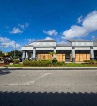 21301-21495 NW 2nd Ave, Miami, FL for lease Interior Photo- Image 1 of 4