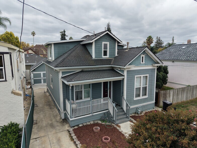 The Spartans Portfolio - 38 SRO Units portefeuille de 4 propriétés à vendre sur LoopNet.ca - Photo du bâtiment - Image 3 de 5