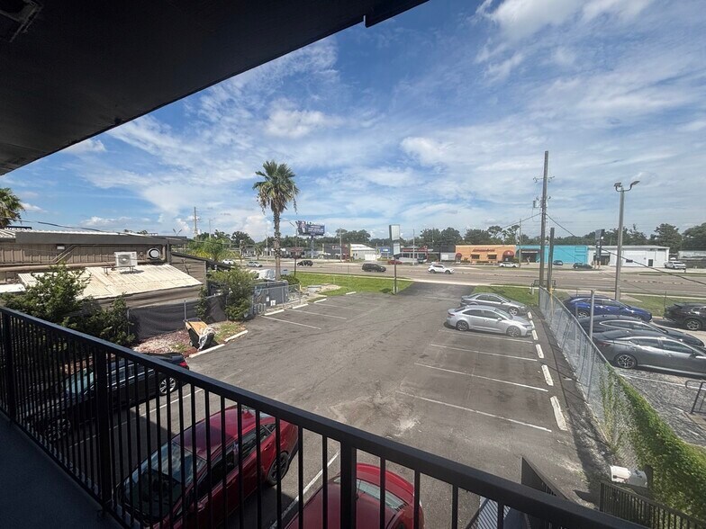 5310-5314 E Colonial dr, Orlando, FL à vendre - Photo du bâtiment - Image 2 de 20