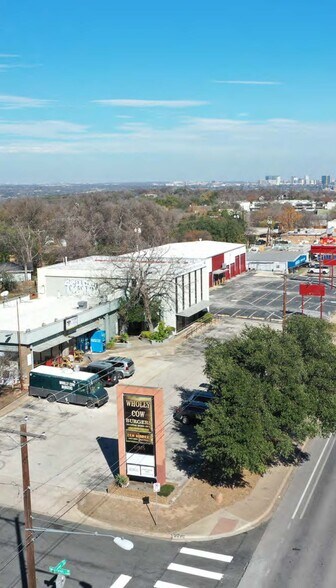 3010 S Lamar Blvd, Austin, TX à vendre - Photo du bâtiment - Image 3 de 3