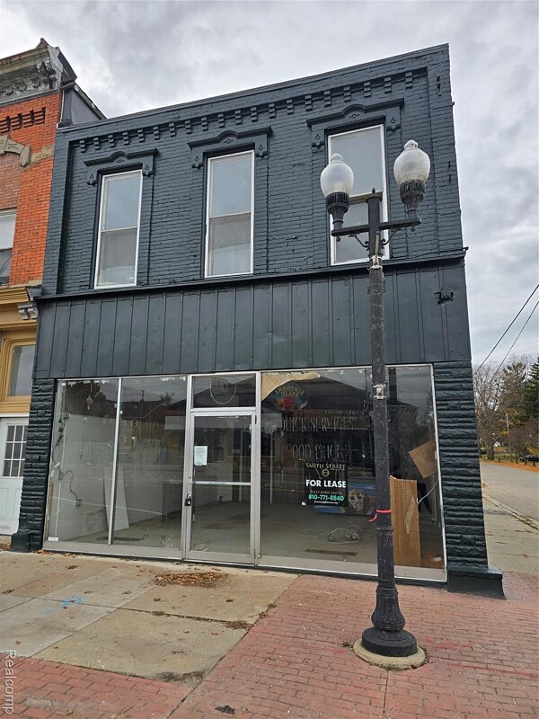 327 N Shiawassee St, Corunna, MI for sale Primary Photo- Image 1 of 8