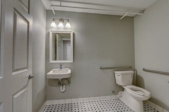 N79W14756 Appleton Ave, Menomonee Falls, WI for lease Building Photo- Image 2 of 9