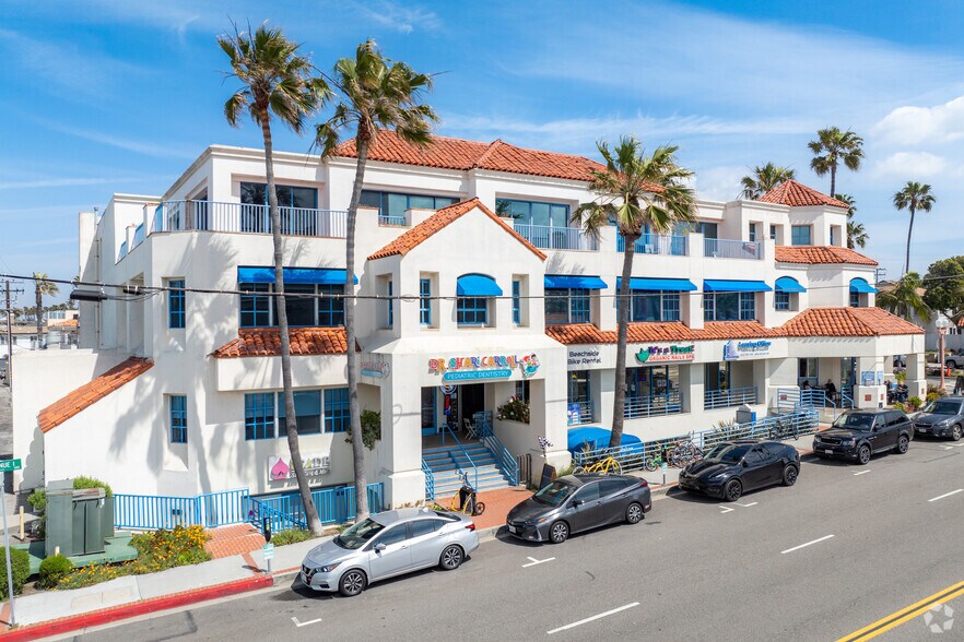 1611 S Catalina Ave, Redondo Beach, CA à louer - Photo du bâtiment - Image 3 de 13