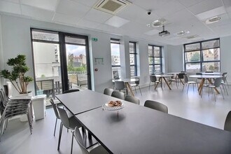 44-46 Rue Alphonse Penaud, Paris for lease Interior Photo- Image 2 of 9