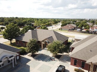 Plus de détails pour 575 N Valley Pky, Lewisville, TX - Bureau à louer