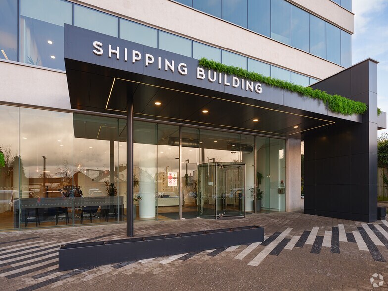 252-254 Blyth Rd, Hayes à louer - Photo du bâtiment - Image 3 de 3